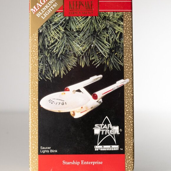 Hallmark Starship Enterprise Ornament - Picture 1 of 1